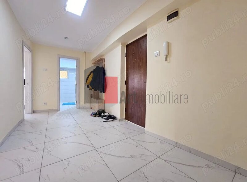 Unirii, F64, apartament cu 2 camere de inchiriat.